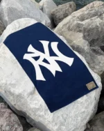 Reaven Underdogs Beach Towel (6)